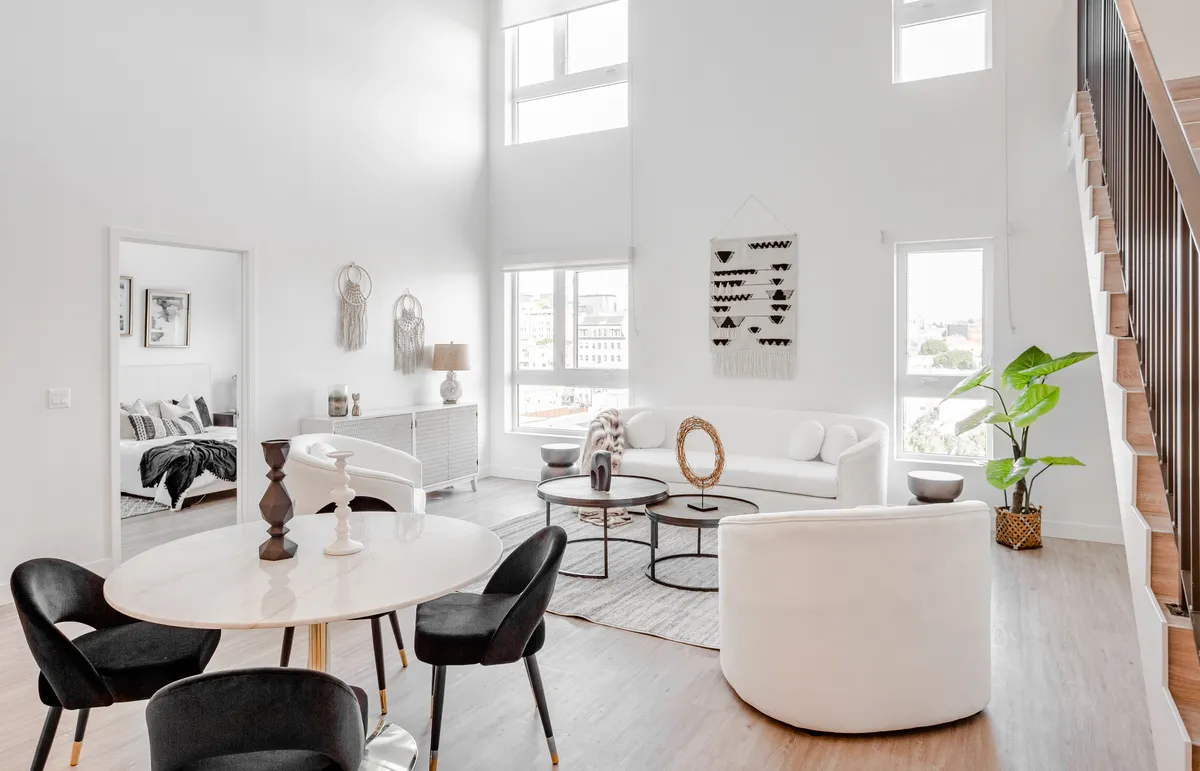 Move-in specials on apartments in Koreatown - The Harper