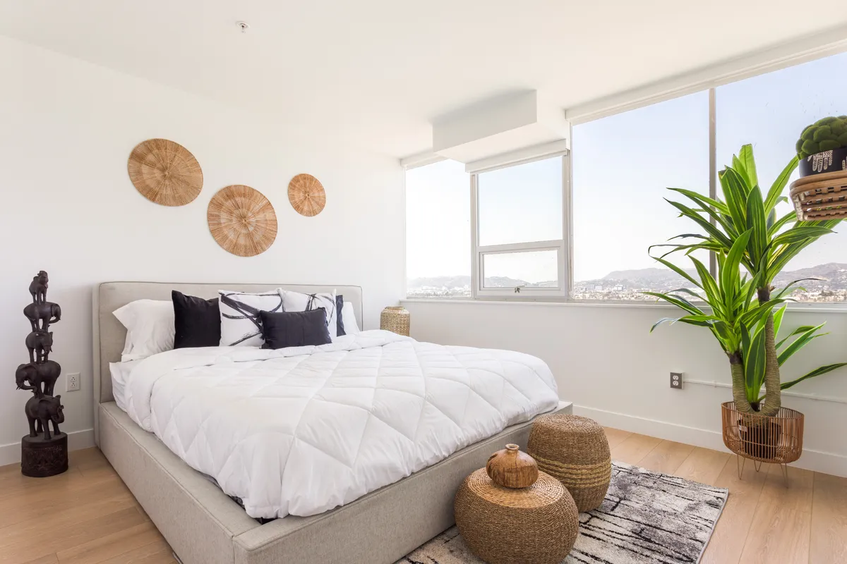 1-Bedroom Apartments in Los Angeles - Gemma North