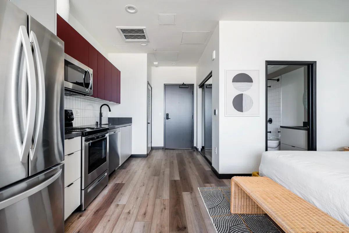 Koreatown apartments for rent in Los Angeles with central air conditioning 