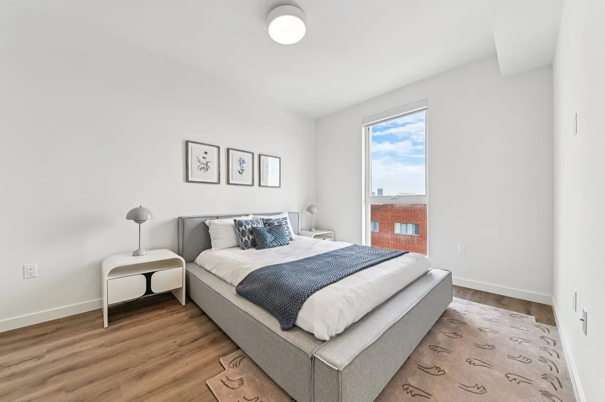 Bedroom in a 1-bedroom apartment at Somi