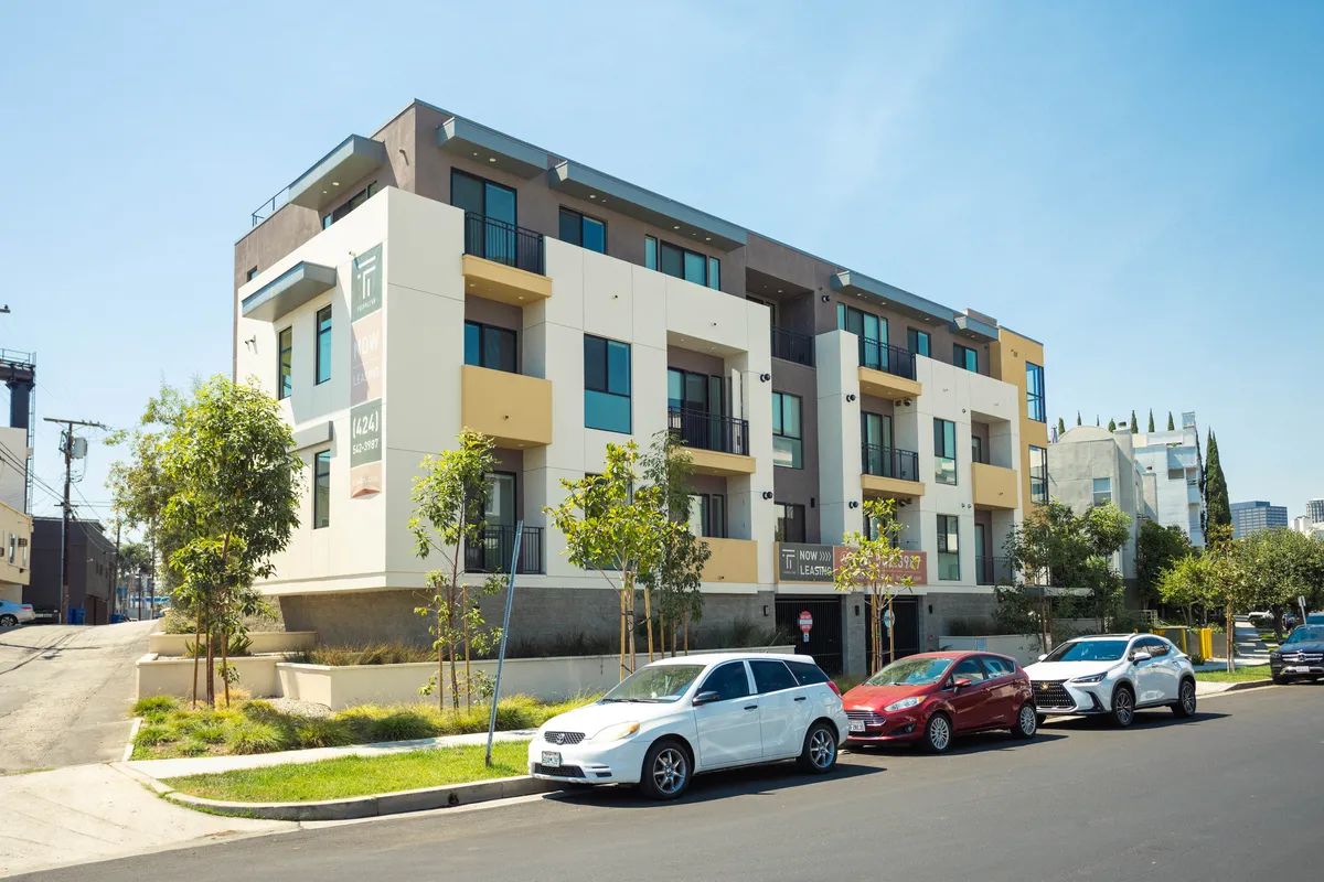 1751 Malcolm Ave — coliving apartments in Westwood Village with parking available